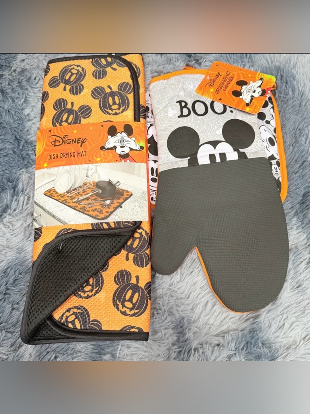 Disney Mickey Mouse Oven Mitt Dish Drying Mat Set Kitchen accessories halloween